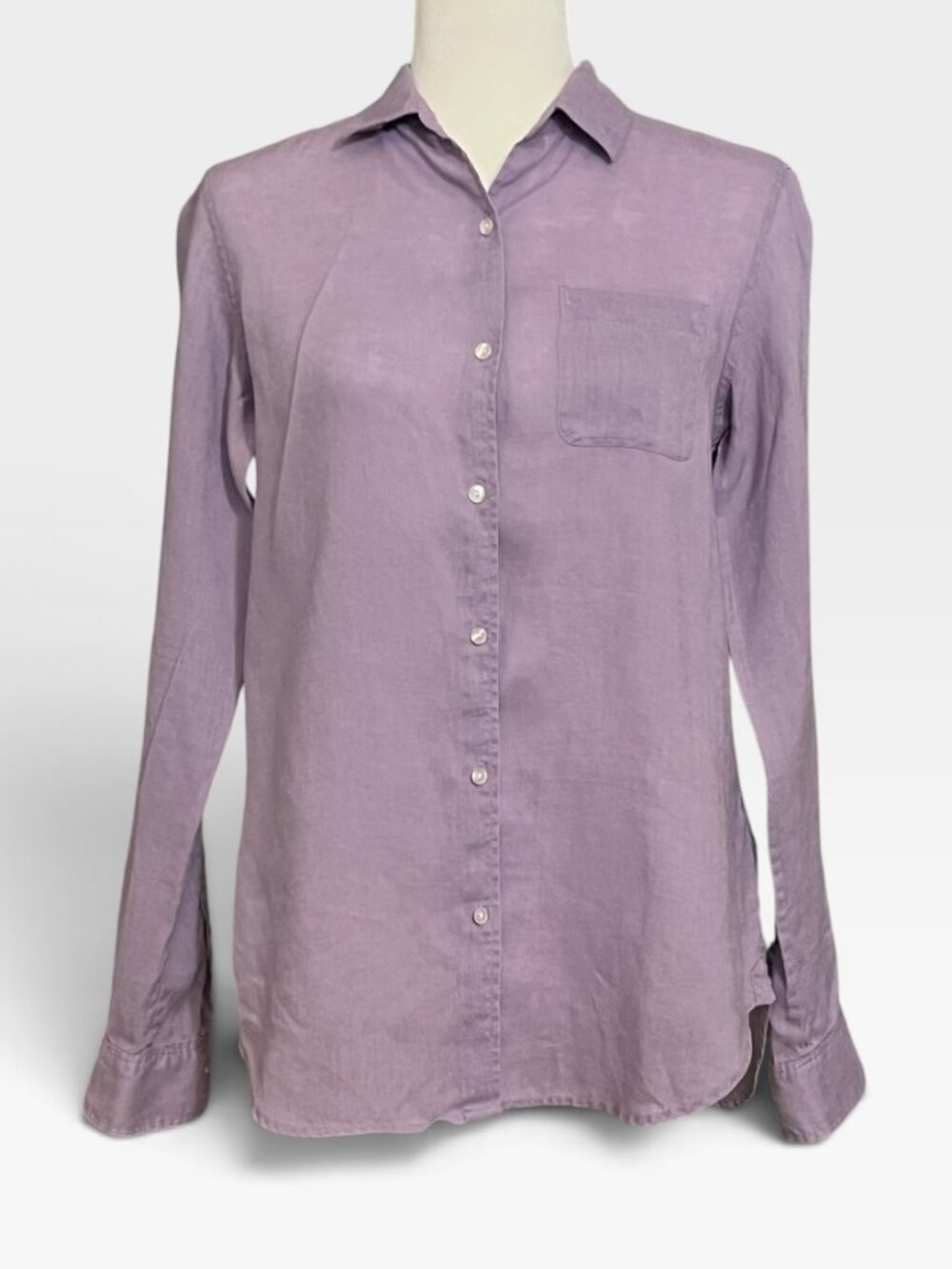 Uniqlo Linen Button Down Shirt M Purple Lavender Coastal Minimalist Preppy